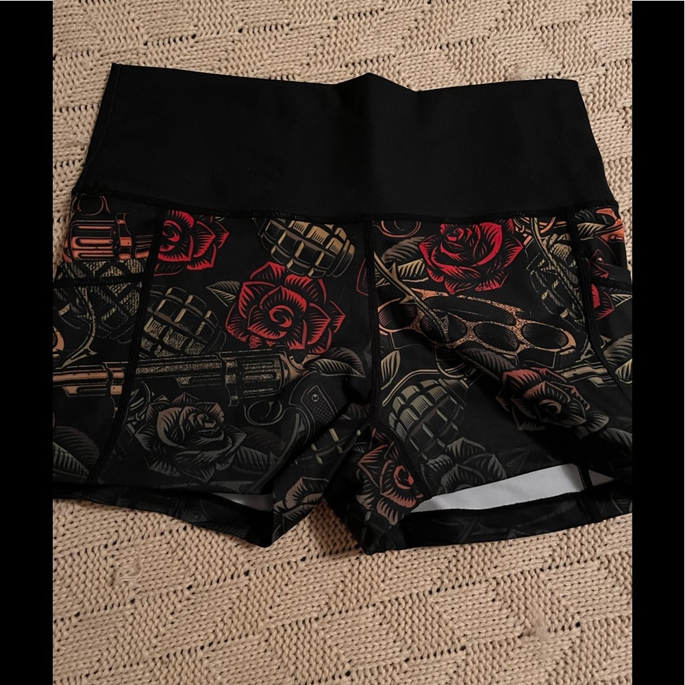 Constantly Varied Gear 2.5 in shorts never worn. Medium